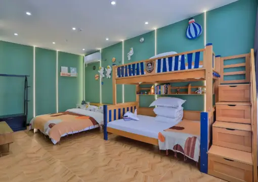 Space Family Friendly Room: Maximizing Comfort for Your Shanghai Adventure at Chuxin Moshe Hotel