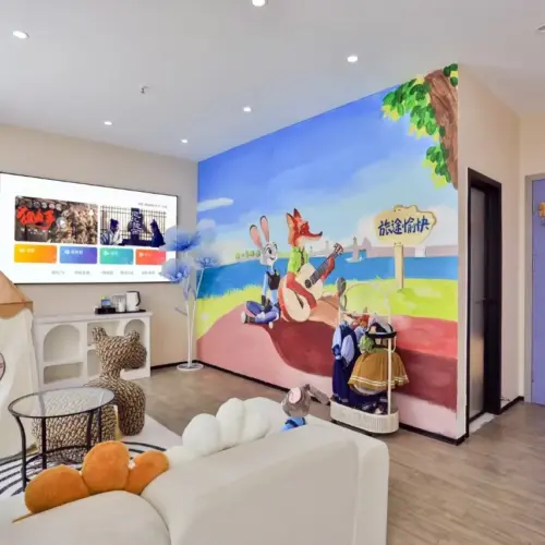 Zootopia Projection Family Room: An Immersive Cinematic Escape at Chuxin Moshe Hotel