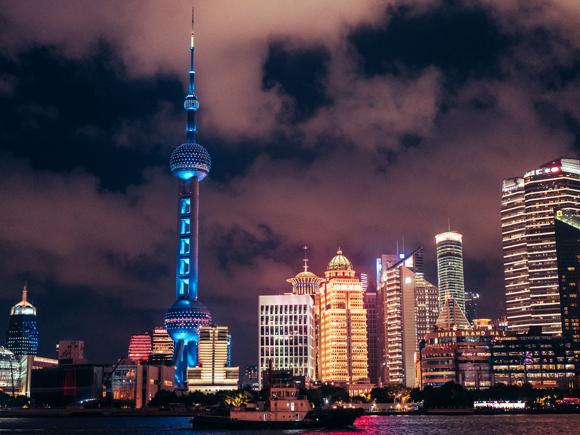 Day Trips to Historic Shanghai: Exploring Timeless Treasures from Your Chuxin Moshe Hotel Base